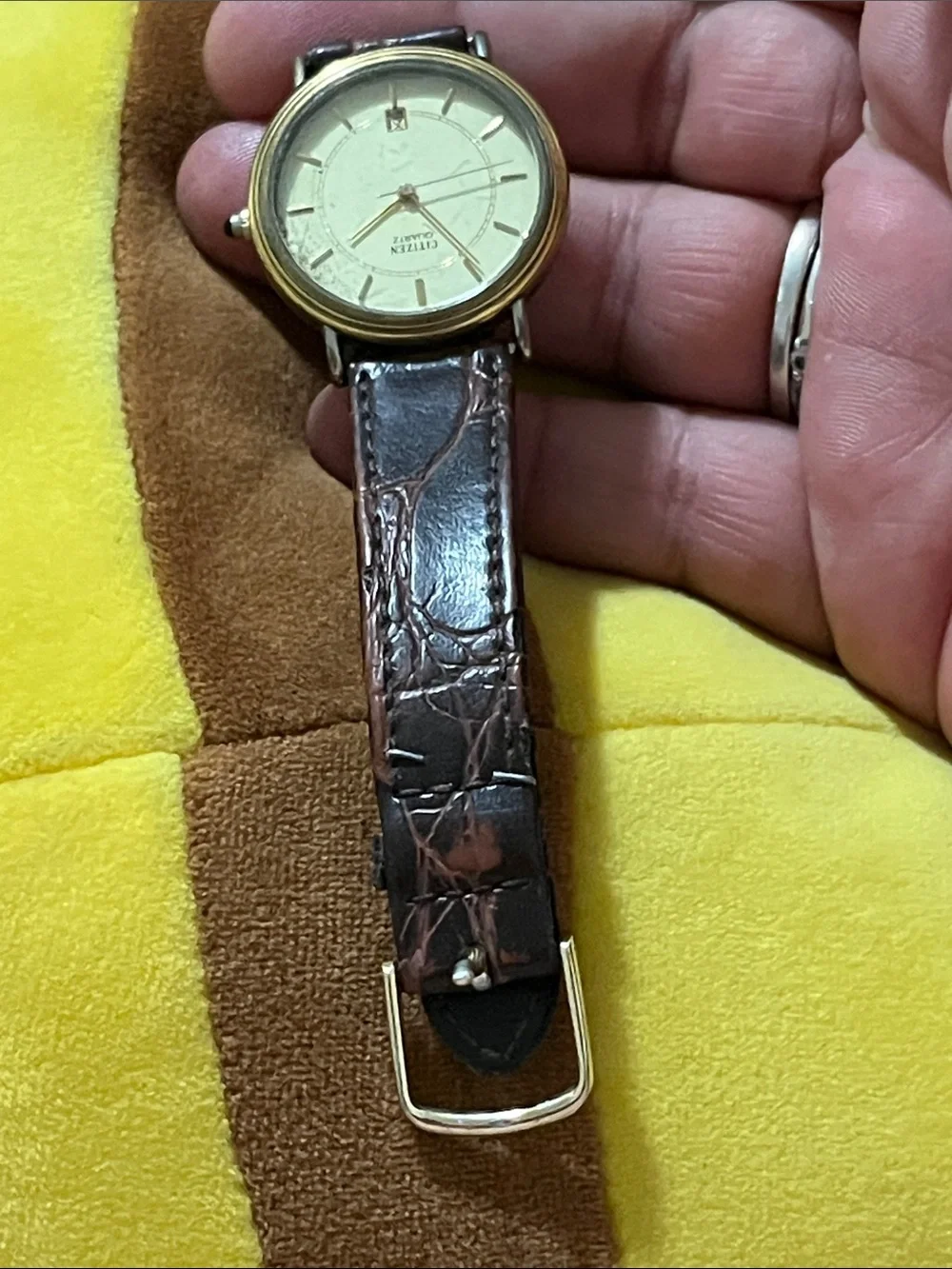 Citizen Men's Quartz Watch Cream Dial Gold-Tone Bezel Brown Leather Strap